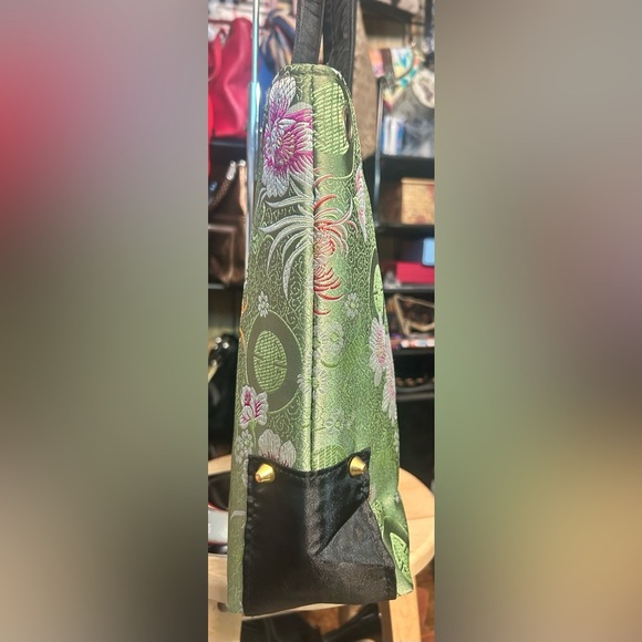 NWOT 2PC Asian Brocade Embroidered Tapestry Tote w/ Insert Slip Bag​ - Picture 4 of 12